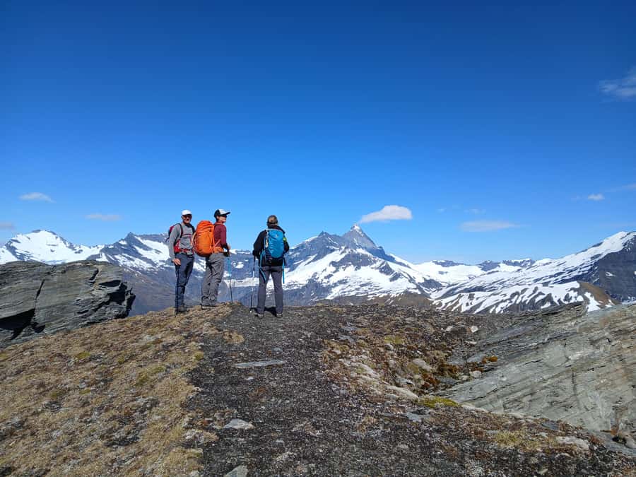 Wanaka: Private Alpine Heli-Hike - FAQ