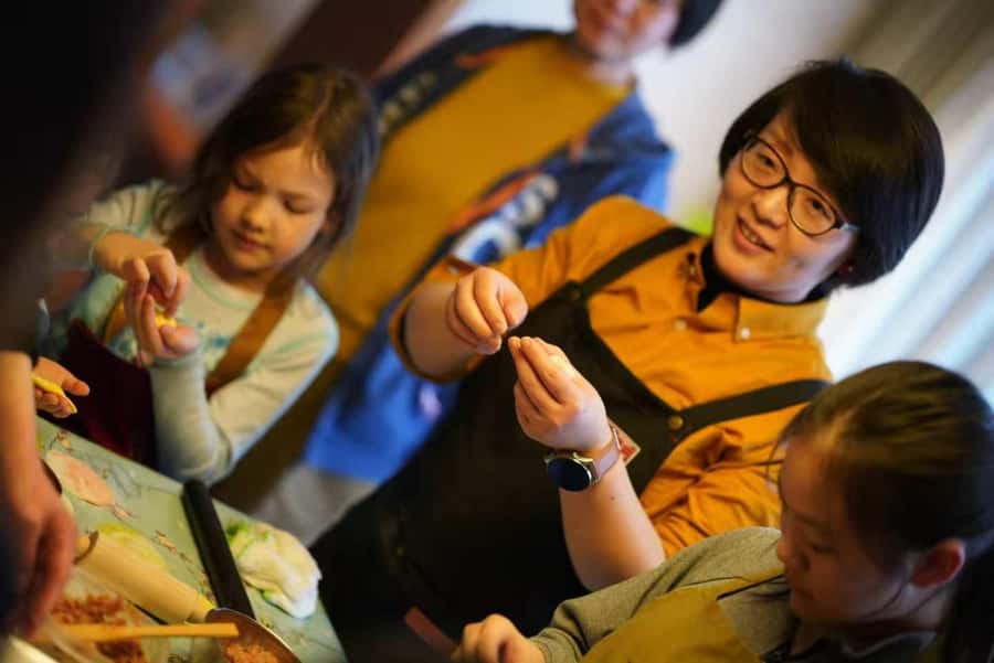 Shanghai: Soup Dumpling Class, Bamboo Weaving & Tea Ceremony - Introduction: Authentic Culture in a Day