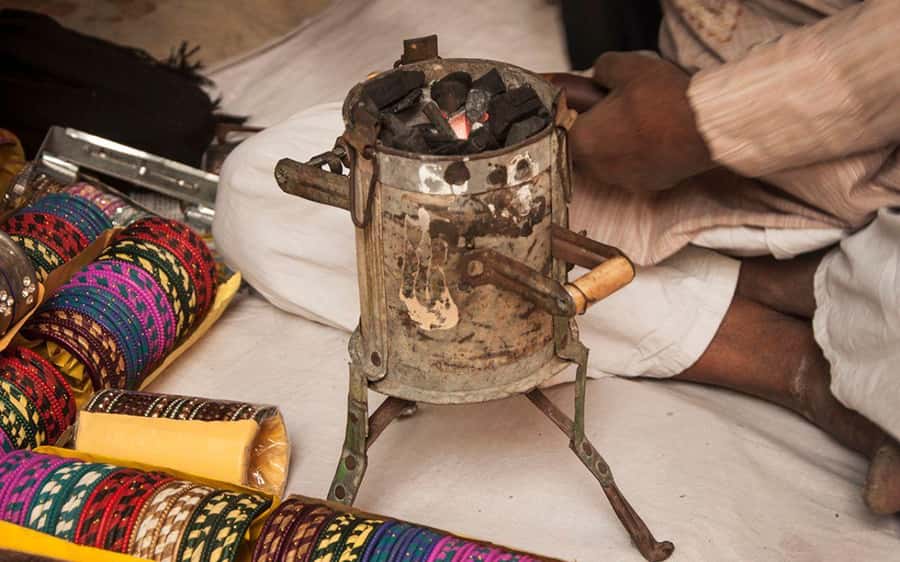 Shopping, Lac Bangles Making & Photostop at Hawa Mahal - Exploring Jaipur’s Vibrant Bazaars