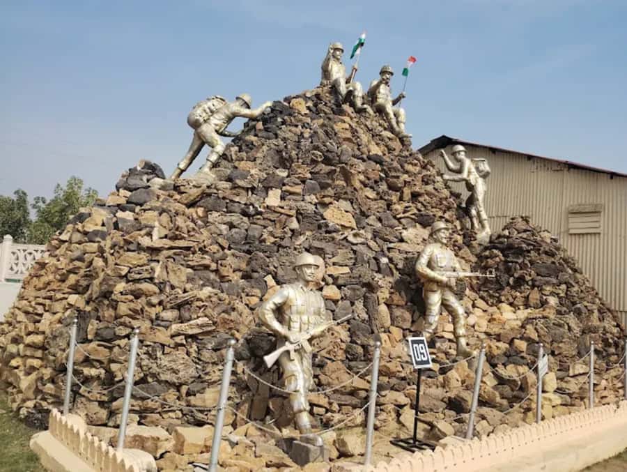 Jaisalmer: War Museum Guided Tour with Entry Ticket - Key Points