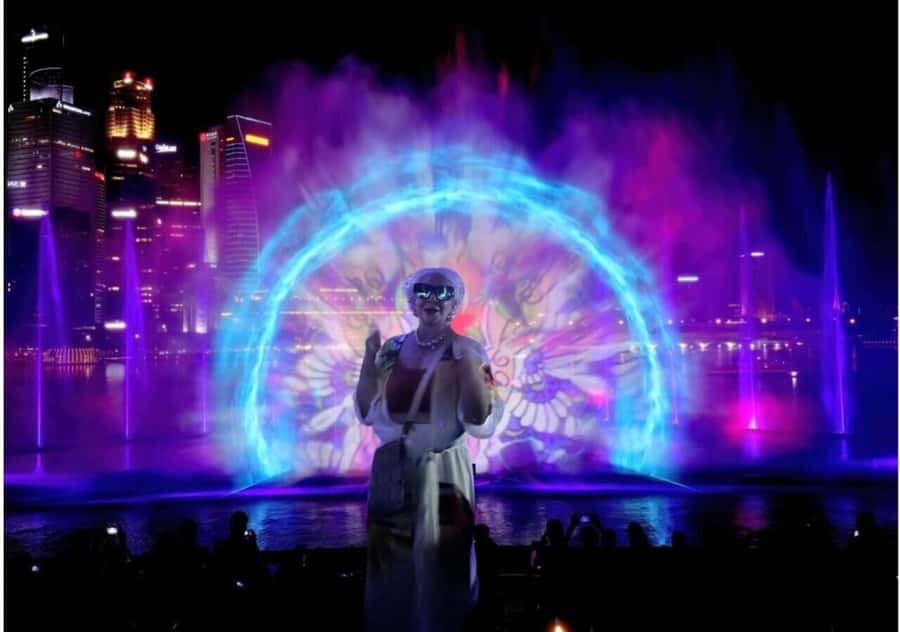 Chinatown Food Tour, River Cruise & 2 top-visit Light Shows - A Deep Dive into the Tour Experience