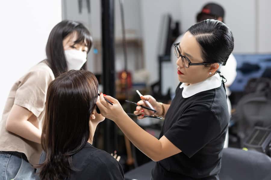 Seoul: Learn K-Makeup from Renowned Artist, Jung Saem Mool - Location and Atmosphere