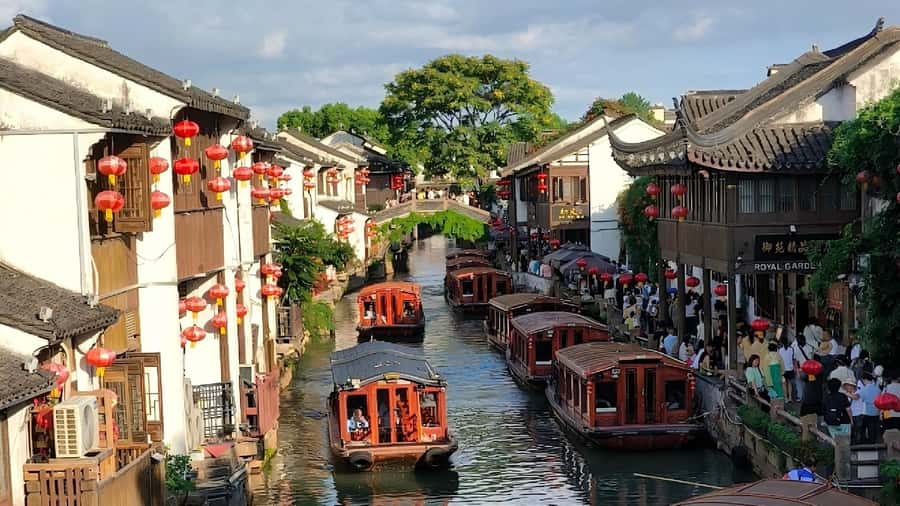 Shanghai: 7-Day Private Tour with Suzhou & Nanjing - Exploring East China: A 7-Day Private Tour of Shanghai, Suzhou, and Nanjing