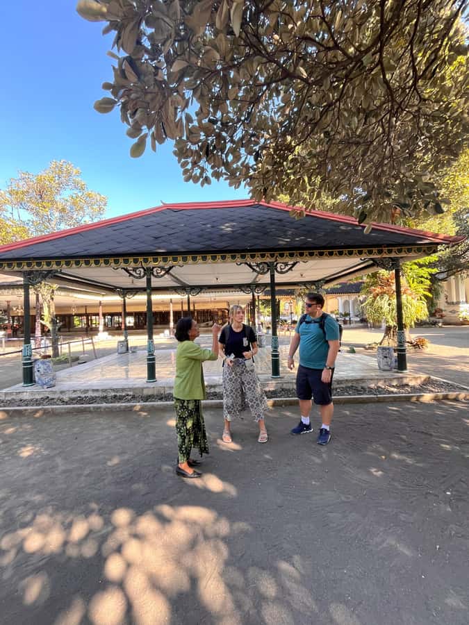 Yogyakarta: Sultan's Palace, Borobudur & Sunset Tour - Who Would Love This Tour?