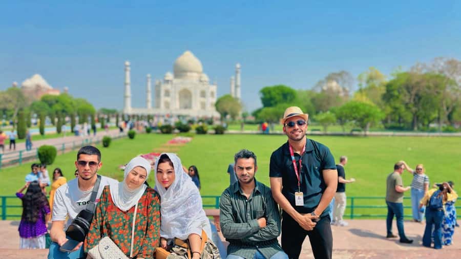 Private Sunrise Taj Mahal Tour From Delhi - Journey to the Taj Mahal: What to Expect