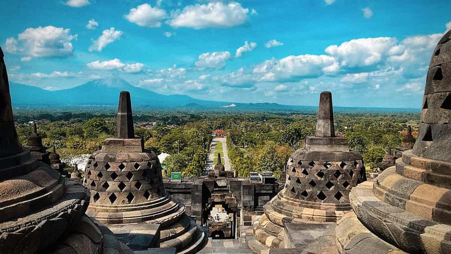 Borobudur Tour & Travel services from Yogyakarta - A Deep Dive into the Borobudur Tour & Its Highlights