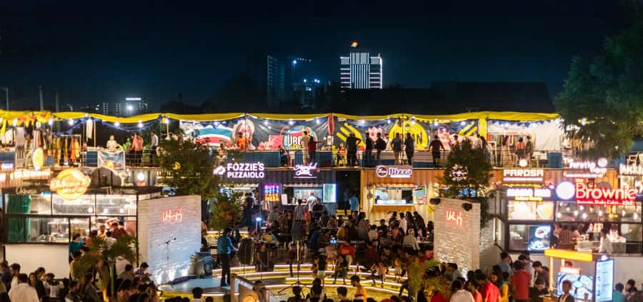 Ahmedabad: Night Tour with Food Tasting and Market Walk - Exploring Ahmedabad at Night: An Authentic Cultural Experience