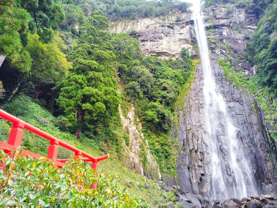 Wakayama: Kumano Nachi Taisha, Seiganto-ji & Waterfall Tour - The Sum Up