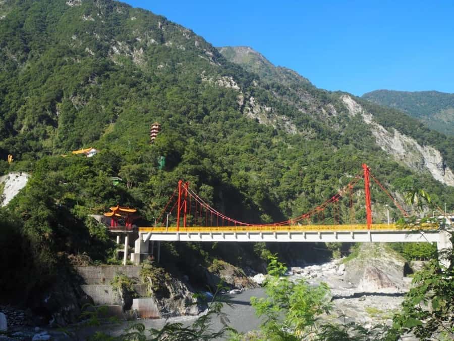 Taipei: Taipei-Hualien one day tour - Exploring Xincheng Old Street