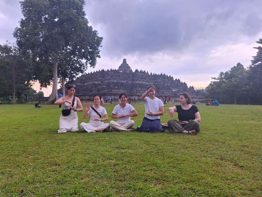 YogyakartaBali 6D5N: Highlands, Volcanoes & Island Drop-off - Transportation & Accommodation