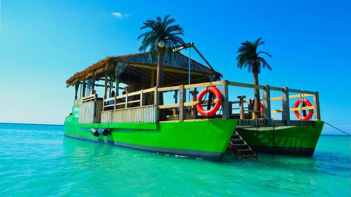 Punta Cana: Jamaican Party Boat w/ OPEN BAR And DJ (Adults) - The Boat Itself: A Rolling Caribbean Dance Floor