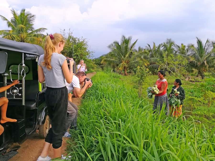 Colombo/Negombo: Day Trip to Pidurangala with Village Tour - Good To Know