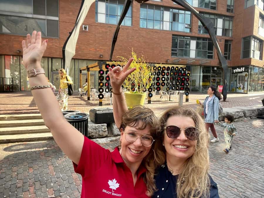 Toronto: Private Walking Tour of City Highlights - Key Points