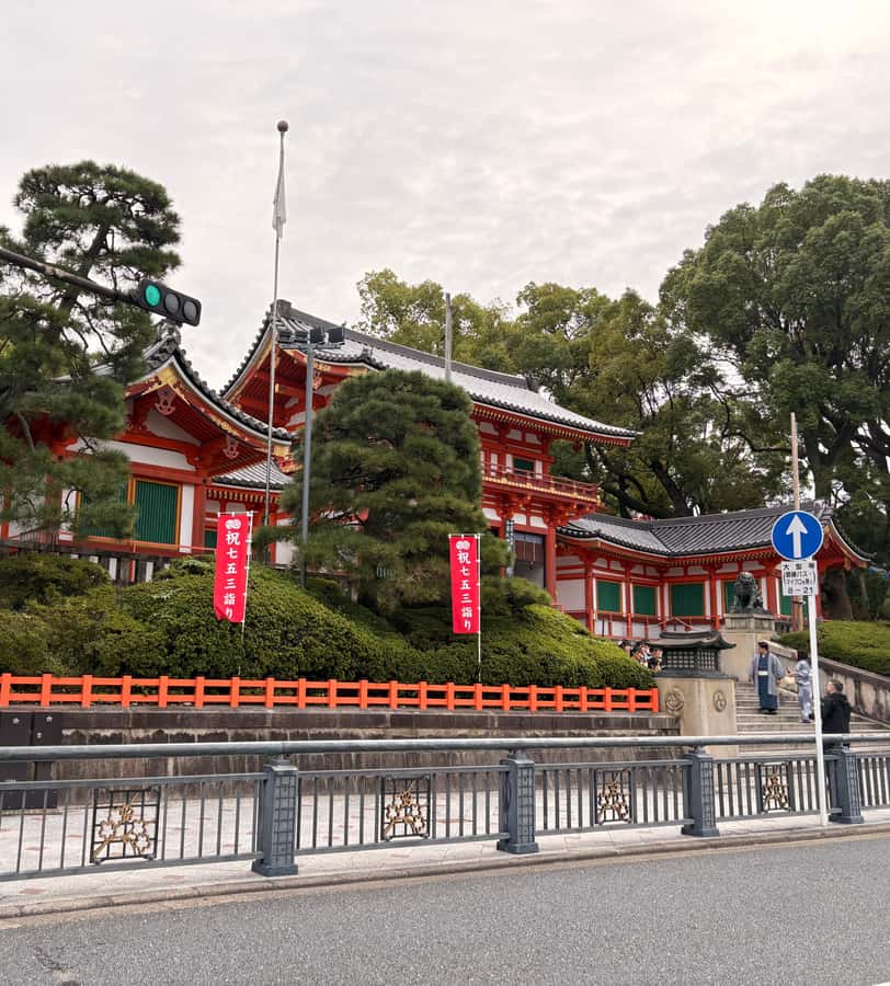 Kyoto: Geisha Area & Yasaka Shrine Walk (Eng & Arabic) Guide - Practical Tips for Participants