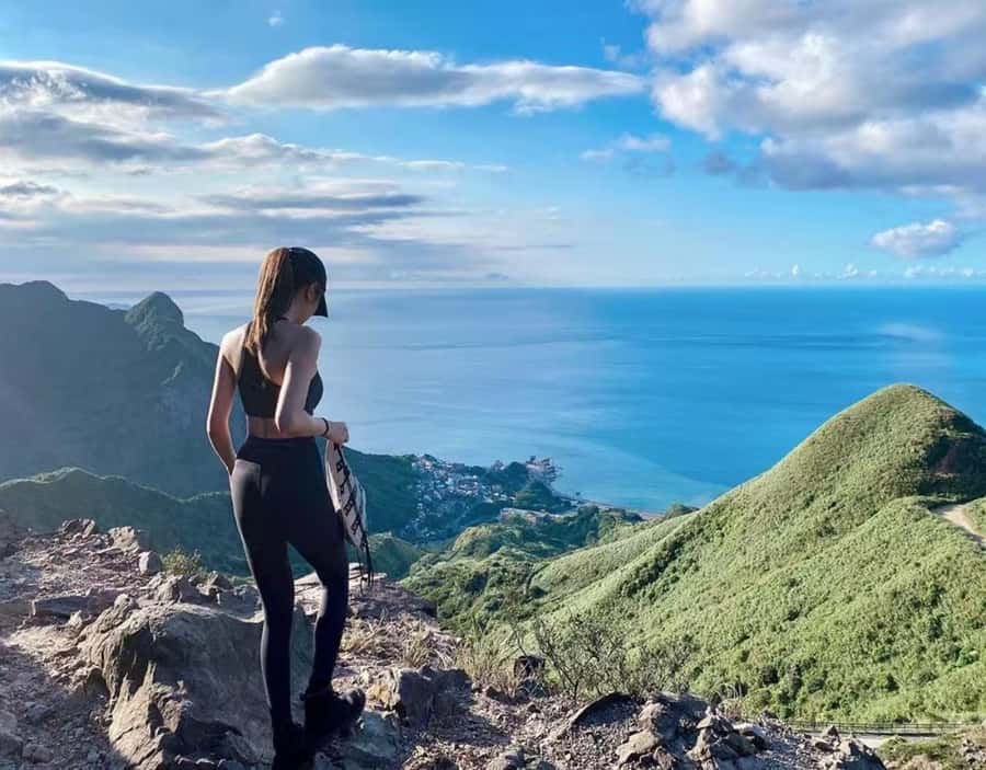 Hualien Leisure Tour: A Day Trip Through Mountains and Sea - Exploring Hualien in Detail