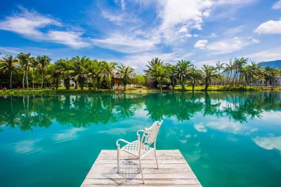 Hualien Leisure Tour: A Day Trip Through Mountains and Sea - Practical Details and Value