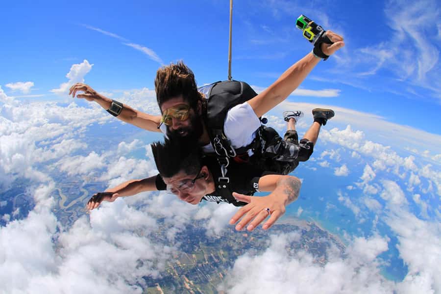 Pattaya-Bangkok Tandem Skydive with Ocean Views - The Experience in Detail