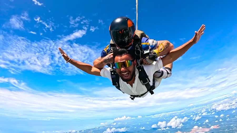 Pattaya-Bangkok Tandem Skydive with Ocean Views - Who Would Love This Experience?