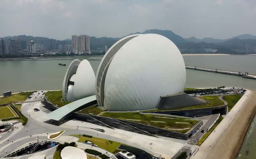 Guangzhou to Zhuhai 1 Day Tour: Discover Coastal Charms - A Detailed Look at the Tour Experience