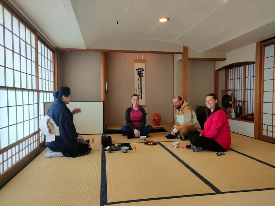Tokyo:Private Tea Ceremony (Matcha & Wagashi) in Shinjuku - Key Points