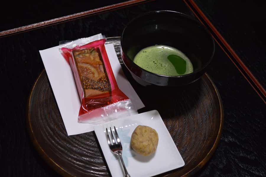 Tokyo: Zen Meditation & Japanese Calligraphy Workshop (3.5h) - FAQs