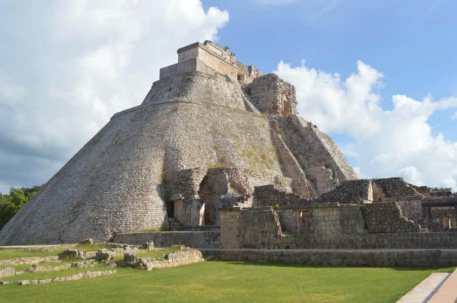 Uxmal: Archeological Site Tour with Guide in situ - Why This Tour Stands Out