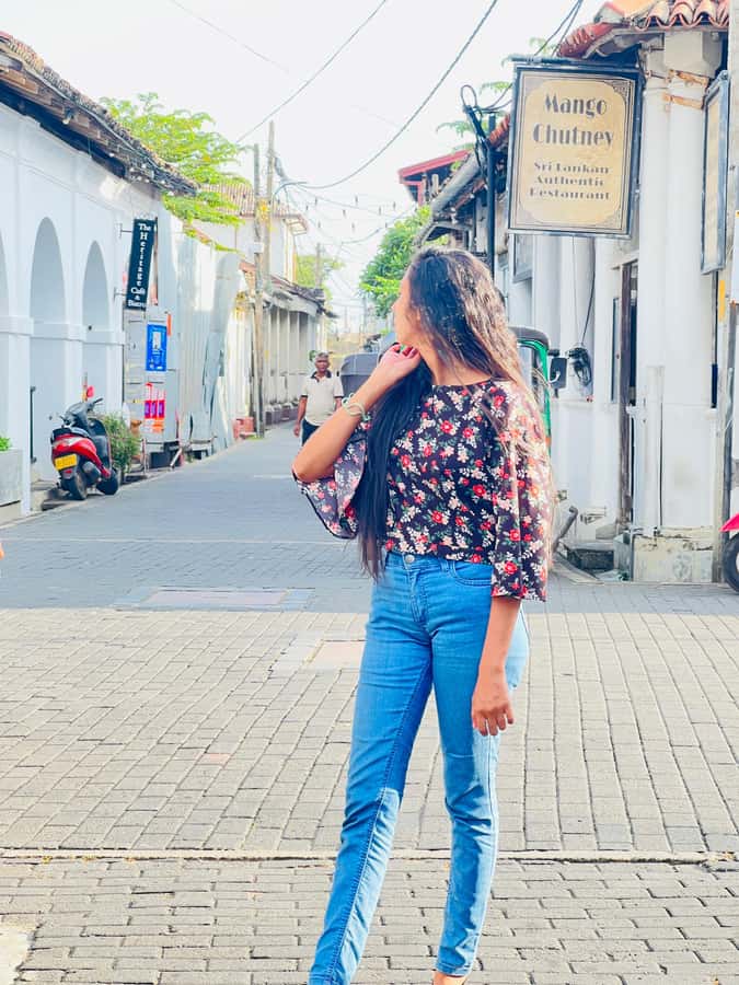 Galle: Galle Fort Walking Tour with Expert Female Guide - Why This Tour Is Worth Considering