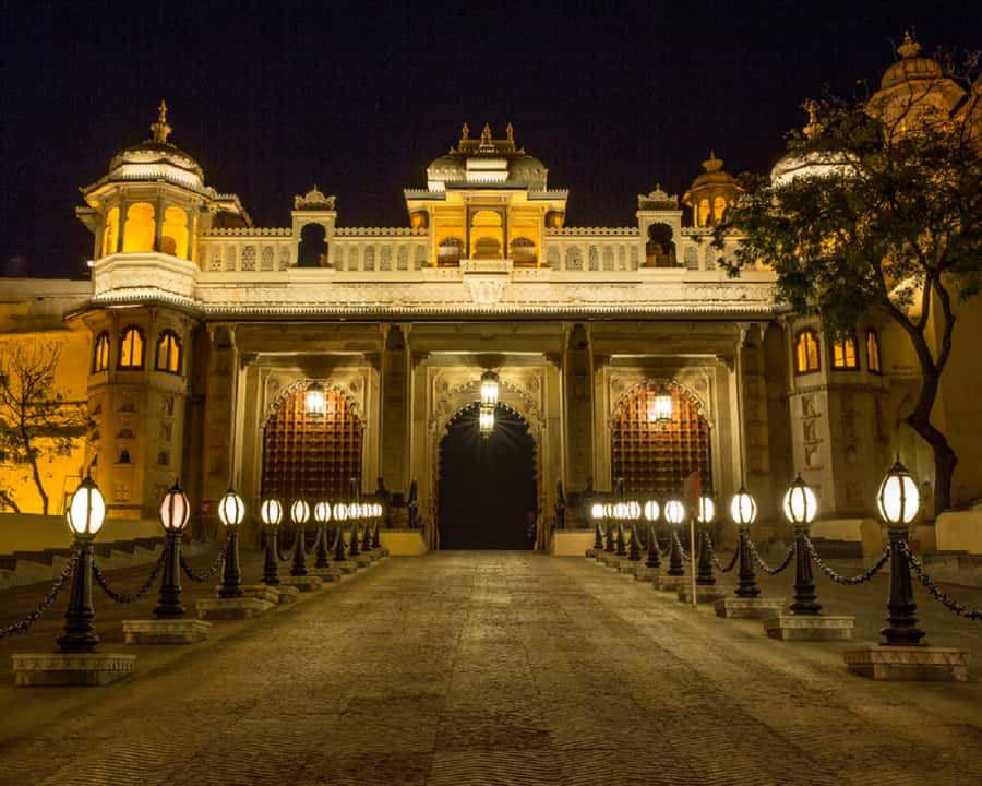 Udaipur Night Walk: Discover History, Culture & Stories - Key Points