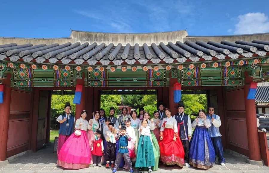 Jeju: Day Tour Hanbok, HALLASAN, Camellia, Sauna (W/pick-up) - Exploring Jeju’s Natural Wonders