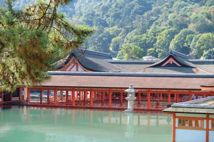 Hiroshima & Miyajima: 2 UNESCO Sites Small Group local guide - FAQs