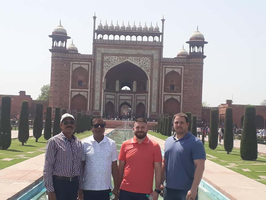 From Delhi :Taj Mahal & Agra fort tour by gatiman train - Key Points