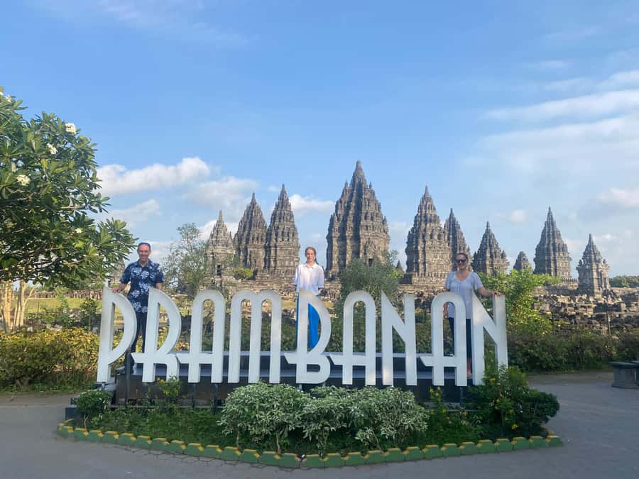Stumbu Hill Sunrise, Borobudur & Prambanan - Key Points