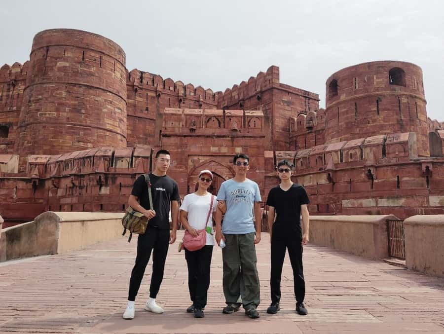 From Delhi: Skip-The-Line Taj Mahal, Fort and Baby Taj Tour - Who Is This Tour Best For?