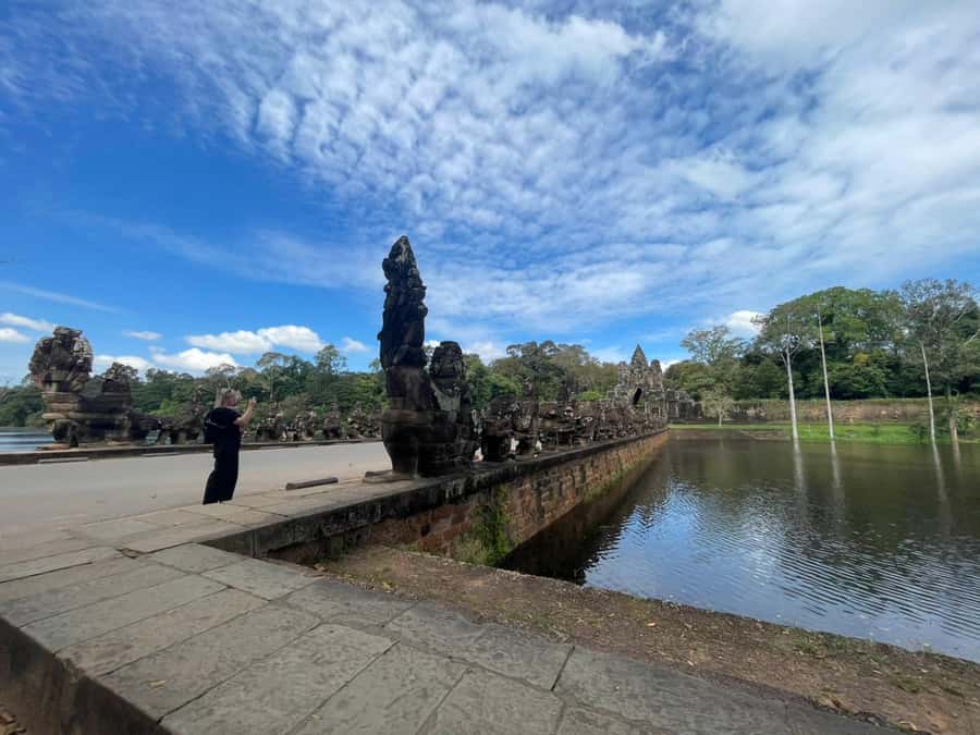 Siem Reap: Angkor Small Circuit & Srah Srang Sunset Tour - Transport, Timing, and Group Experience