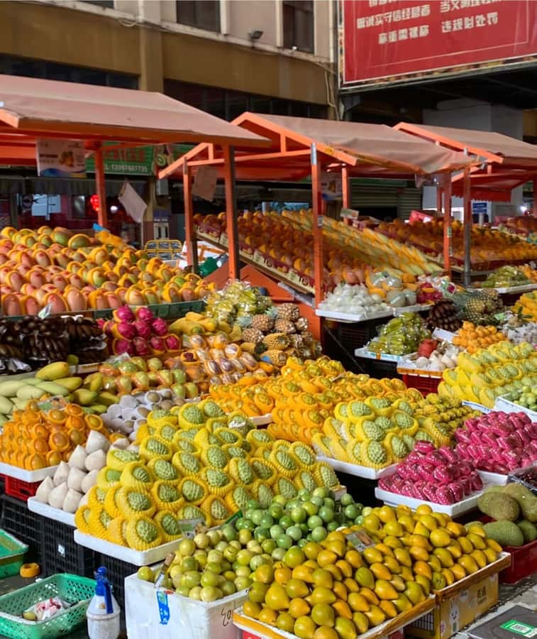 Sanya 3-Hour Scenic Park & Local Market Discovery Tour - The Sum Up