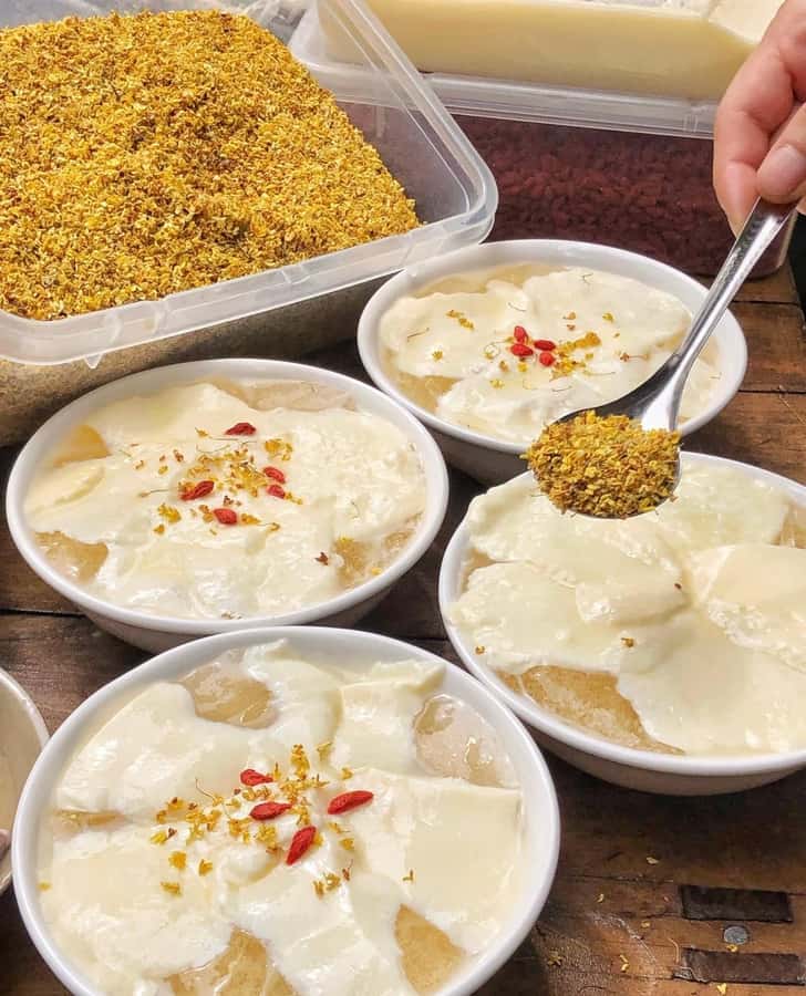 Chongqing: No Chili, No Problem, Non-Spicy Foodie Adventure - Detailed Breakdown of the Itinerary