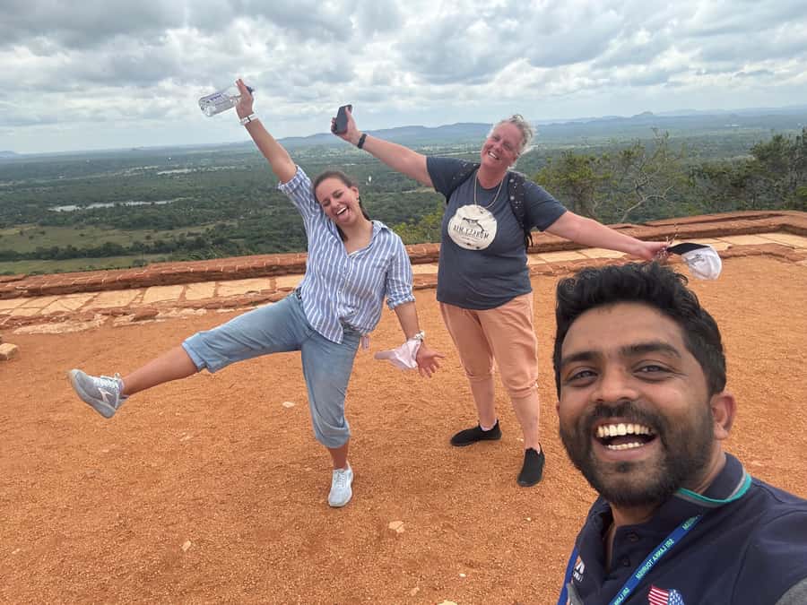 Kandy: Sigiriya and Dambulla Day Trip with local guide - Practical Details and Tips