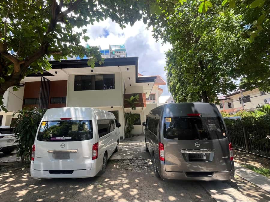 Oslob: Whale Shark Snorkeling Experience - Key Points