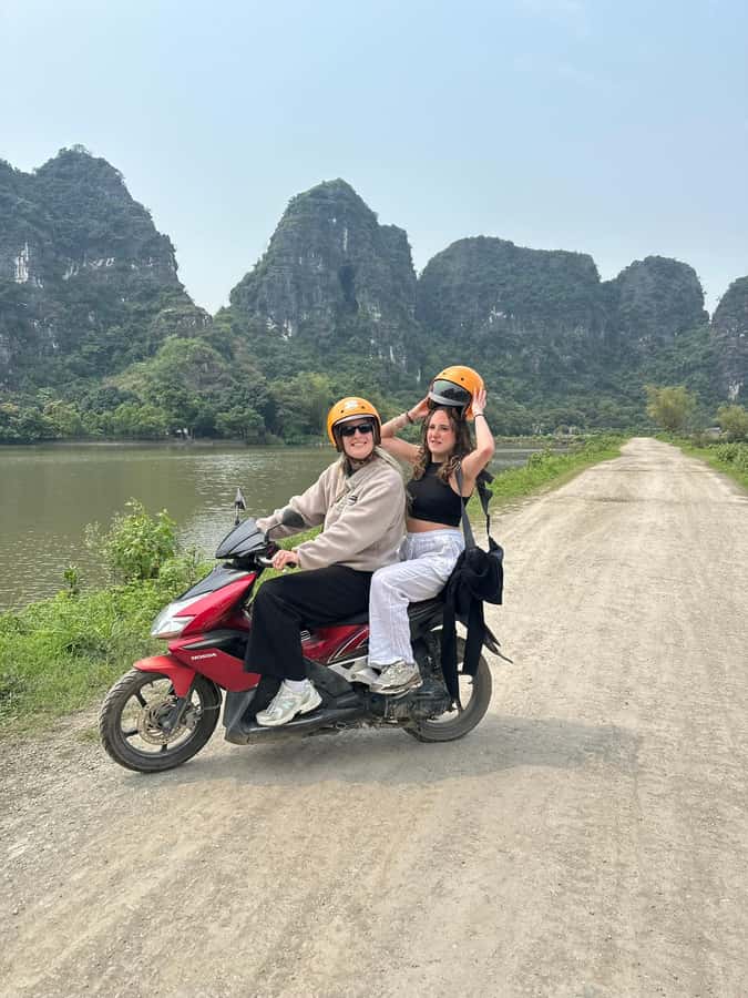 Ninh Binh: Adventure with Hoa Lu, Trang An&Hang Mua Day Trip - FAQ