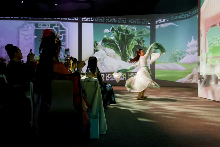 TASTE OF CHINA·Shanghai: Ancient Chinese Panda Restaurant - Introduction