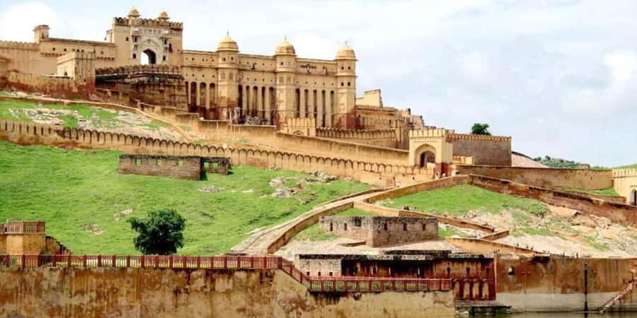 Jaipur: Private Full Day Guided Tour with Transfers & Lunch - What the Experience Means for You