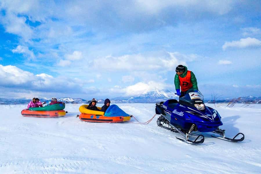 From Sapporo: Toya Lake and Noboribetsu Hell Valley Tour - Key Points