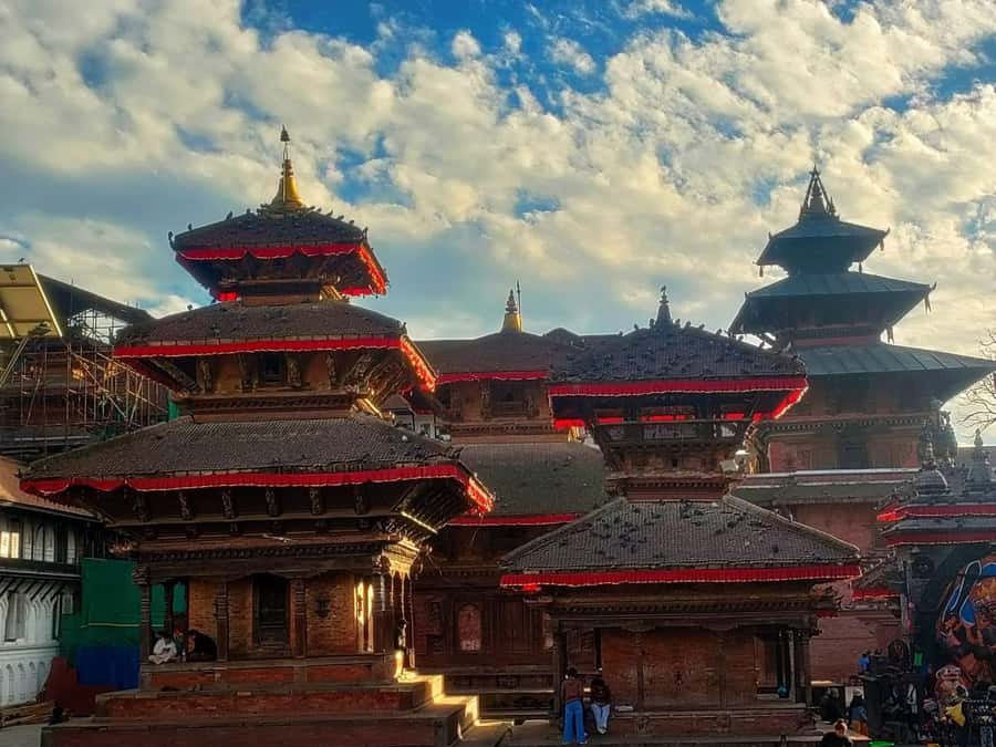 Kathmandu: Heritage Tour with Nepali Ethnic Dress Photoshoot - What to Expect on this Heritage and Photoshoot Tour