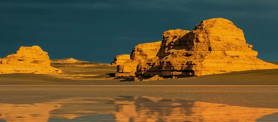 Zhangye: Danxia & Horseshoe Temple Day Trip with Guide - A Closer Look at the Tour Experience