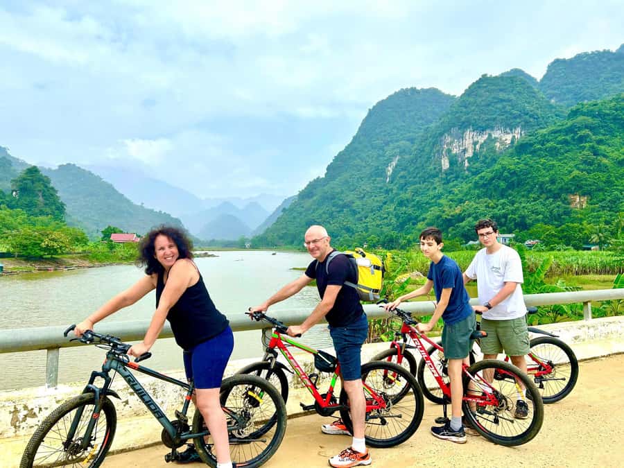 Pu Luong Village Life: Cycling, Local Cooking & Buffalo Cart - An Authentic Glimpse into Rural Vietnam