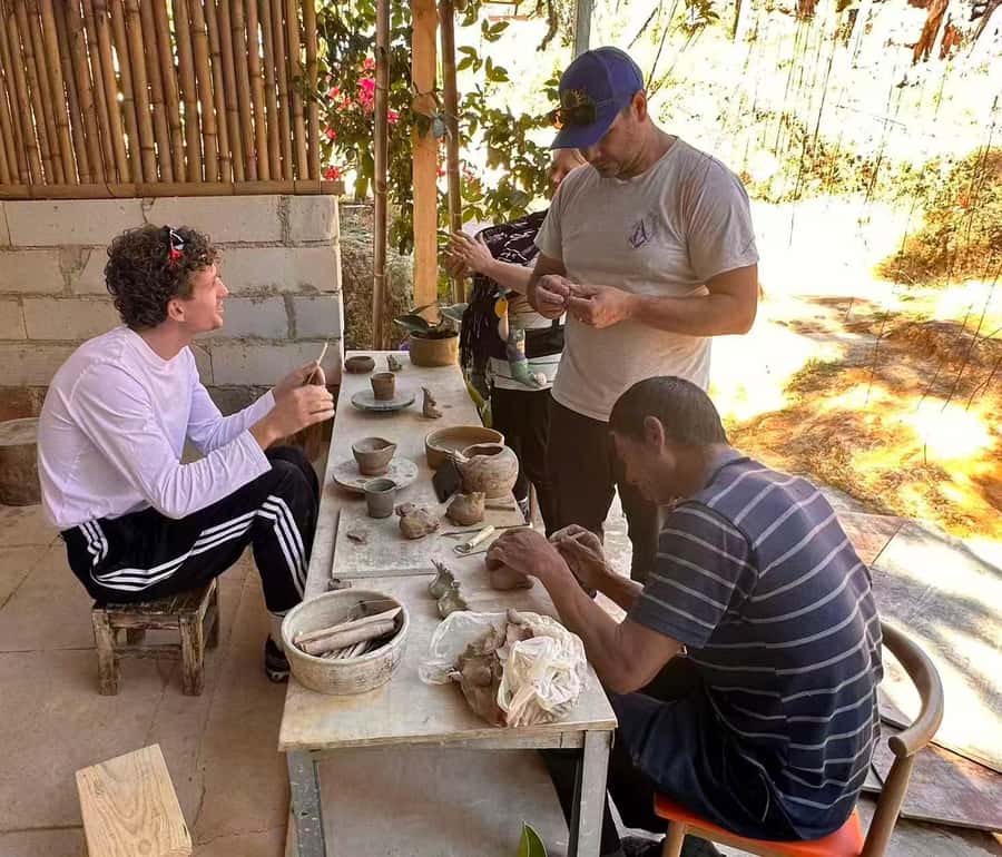 Dali Old Pottery Village Handicraft Experience - FAQ