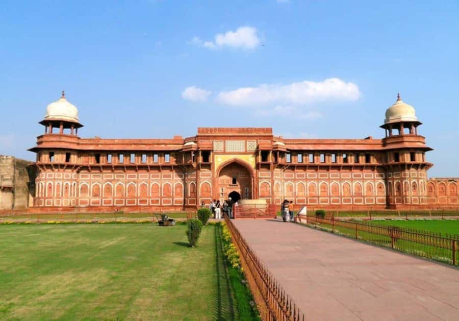 Agra: with Skip-the-Line Taj Mahal & Agra Fort Guided Tour - What to Expect from This Tour