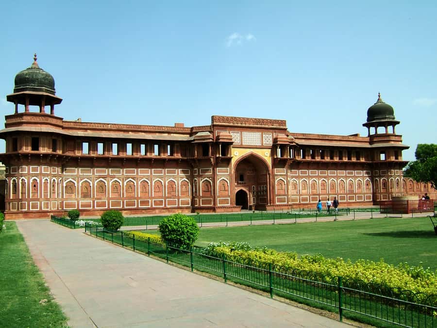 From Delhi: Same-Day Agra Tour by Private Car - Who Should Consider This Tour?