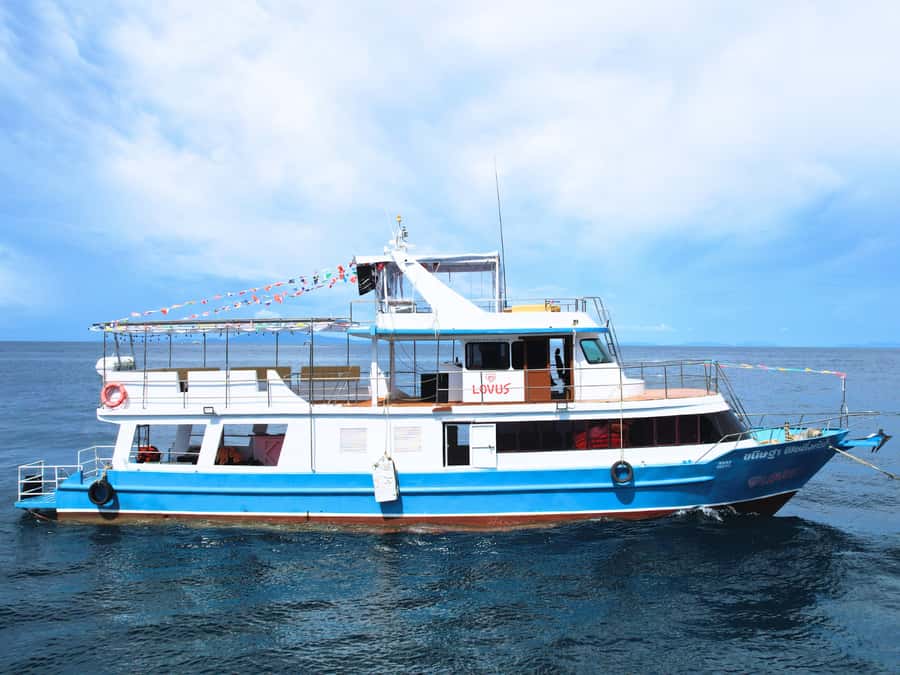 Phuket: Private Luxury Party Yacht with Snorkeling & Sunset Cruise - Practical Details and Tips