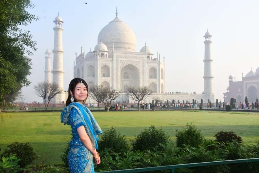 Taj Mahal Express Entry Tickets with Professional Guide - Why Choose This Tour?